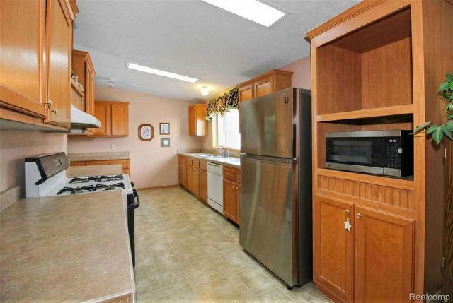 3423 Green Apple Court, Ash Township, MI 48117