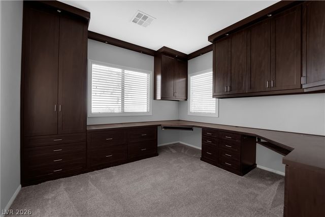 10616 Eagle Nest Street, Las Vegas, NV 89141