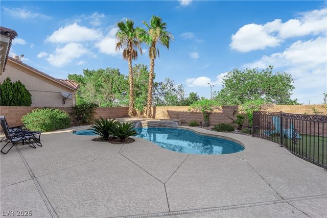 10616 Eagle Nest Street, Las Vegas, NV 89141