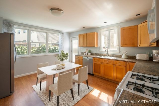 4 Olive Square 1, Somerville, MA 02143