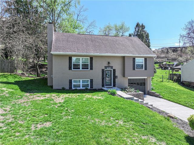 416 Winfred Manor Dr, Bethel Park, PA 15102