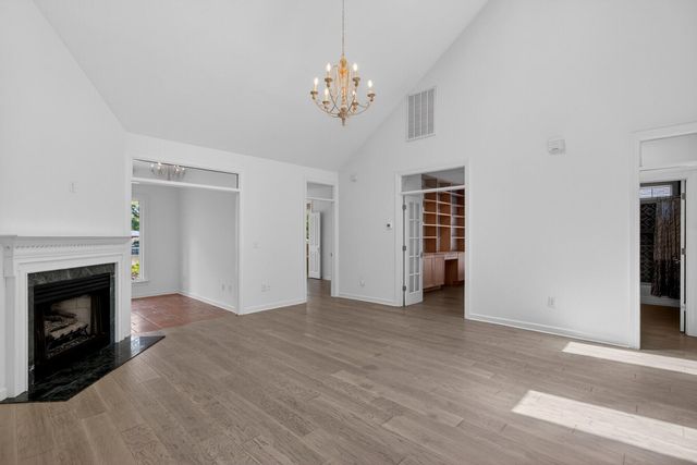 691 Blue Heron Run, Mount Pleasant, SC 29464