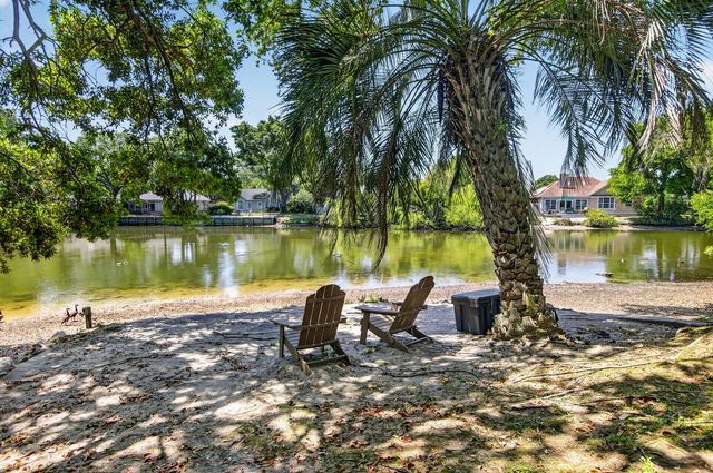 691 Blue Heron Run, Mount Pleasant, SC 29464