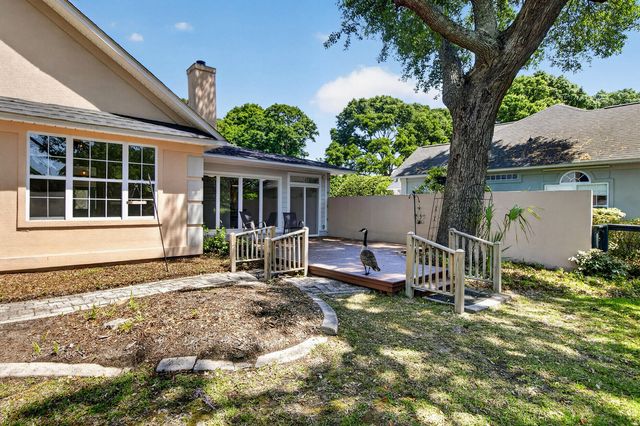 691 Blue Heron Run, Mount Pleasant, SC 29464