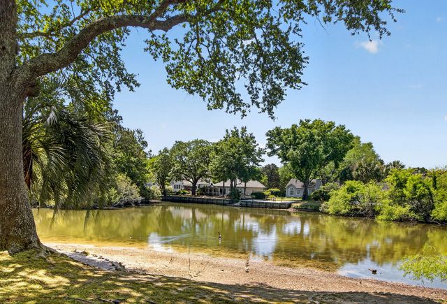 691 Blue Heron Run, Mount Pleasant, SC 29464