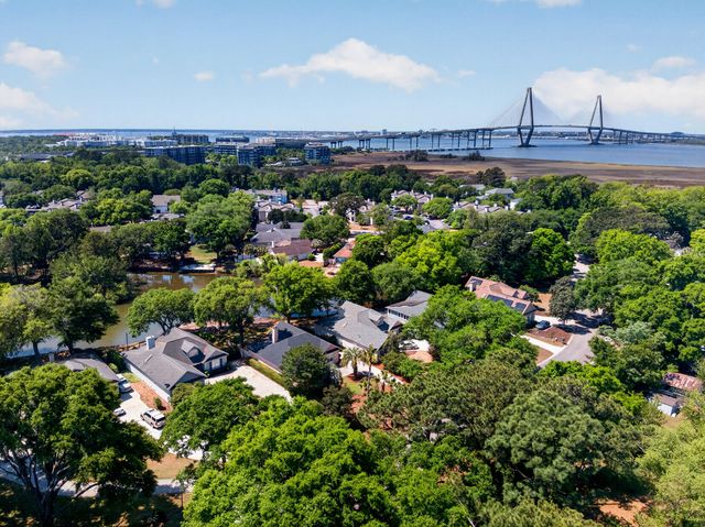 691 Blue Heron Run, Mount Pleasant, SC 29464