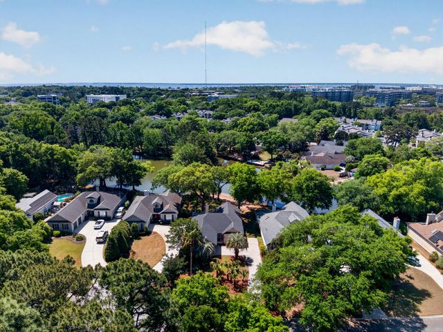 691 Blue Heron Run, Mount Pleasant, SC 29464