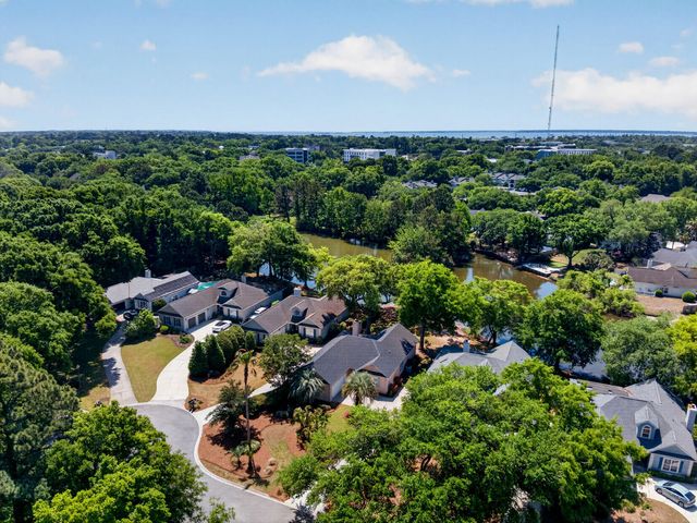 691 Blue Heron Run, Mount Pleasant, SC 29464