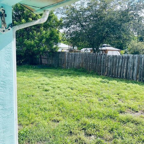 1150 SW Haleyberry Avenue, Port St. Lucie, FL 34953
