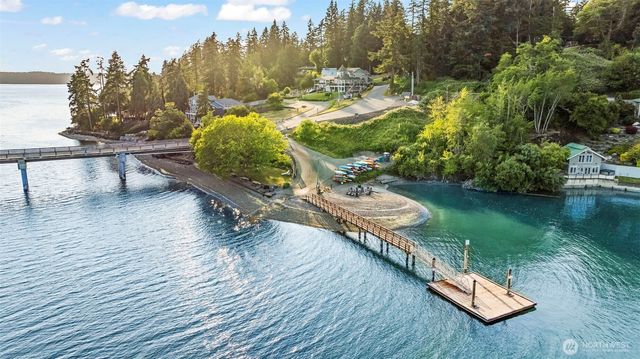 54 Raft Island Drive NW, Gig Harbor, WA 98335