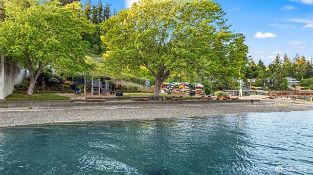 54 Raft Island Drive NW, Gig Harbor, WA 98335