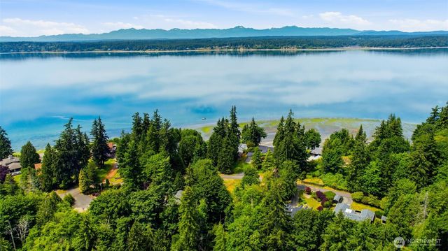 54 Raft Island Drive NW, Gig Harbor, WA 98335