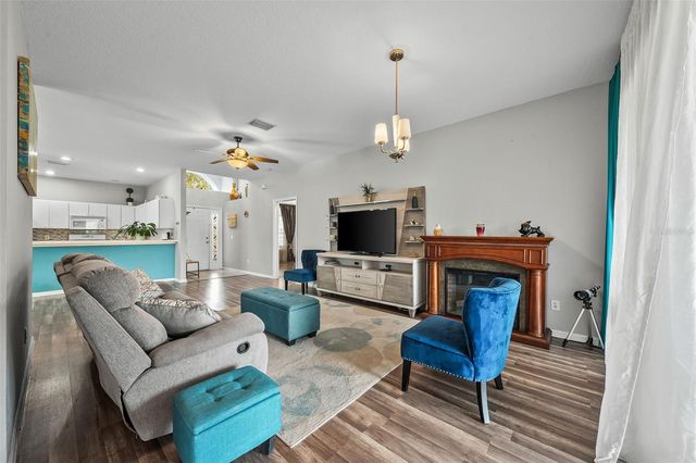 6811 MONARCH PARK DRIVE, Apollo Beach, FL 33572