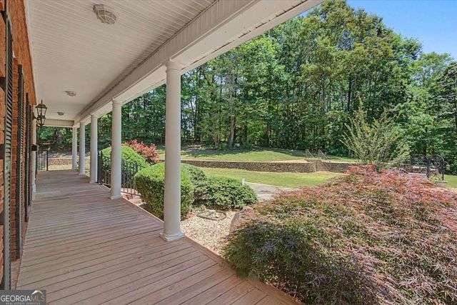 1136 Cole Lake Road, Dallas, GA 30157