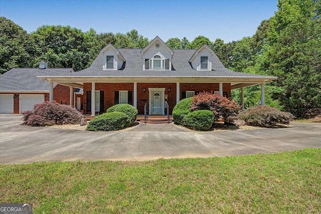 1136 Cole Lake Road, Dallas, GA 30157