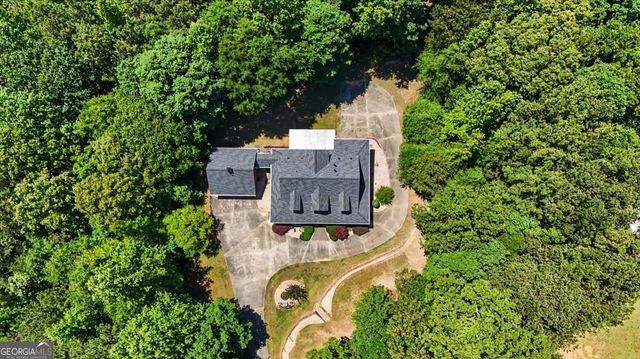 1136 Cole Lake Road, Dallas, GA 30157