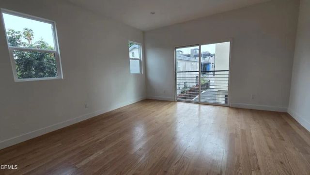 917 N Ridgewood Place, Los Angeles, CA 90038