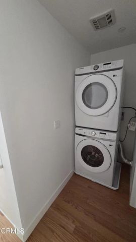 917 N Ridgewood Place, Los Angeles, CA 90038