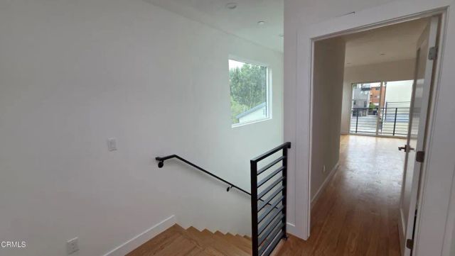 917 N Ridgewood Place, Los Angeles, CA 90038