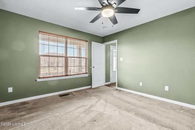 516 Reserves Blvd, Shepherdsville, KY 40165