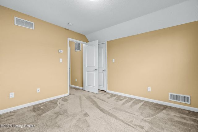 516 Reserves Blvd, Shepherdsville, KY 40165