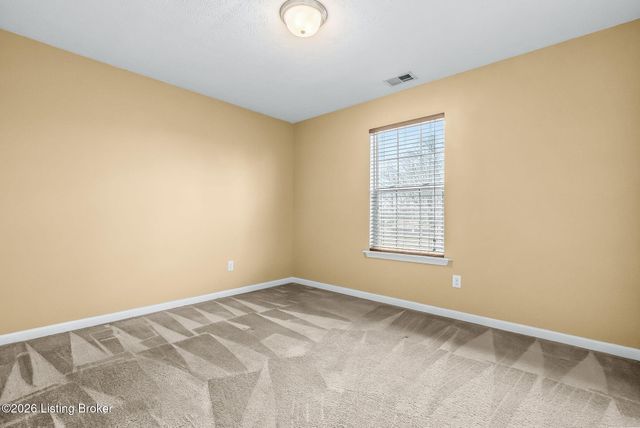 516 Reserves Blvd, Shepherdsville, KY 40165