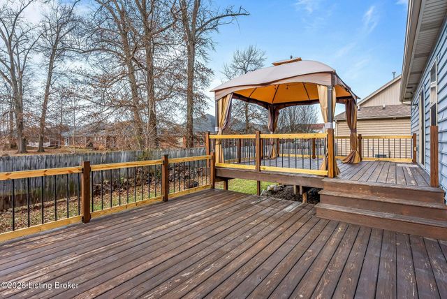 516 Reserves Blvd, Shepherdsville, KY 40165