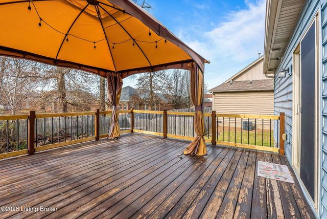 516 Reserves Blvd, Shepherdsville, KY 40165