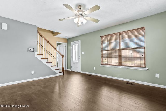 516 Reserves Blvd, Shepherdsville, KY 40165