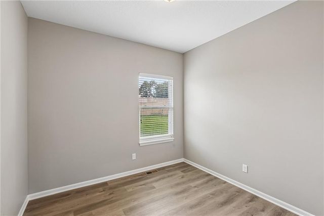 1801 NW Hilltop Court, Grain Valley, MO 64029