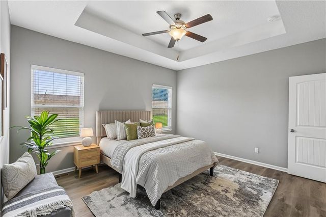 1801 NW Hilltop Court, Grain Valley, MO 64029