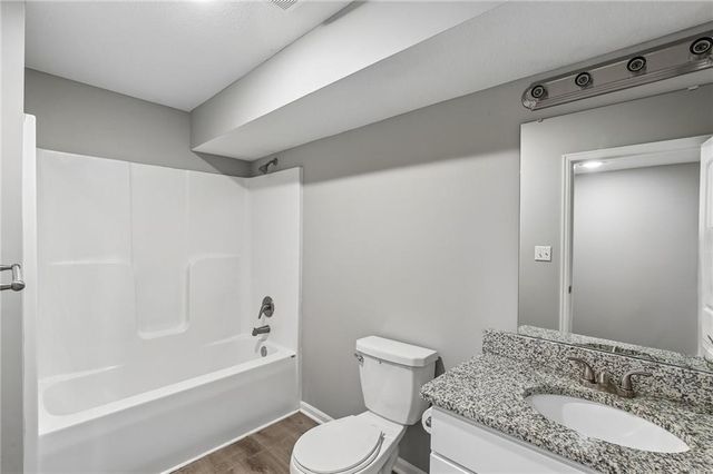 1801 NW Hilltop Court, Grain Valley, MO 64029