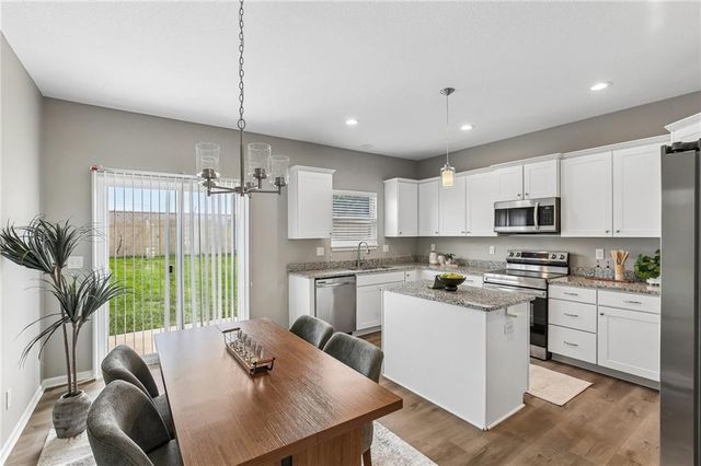 1801 NW Hilltop Court, Grain Valley, MO 64029
