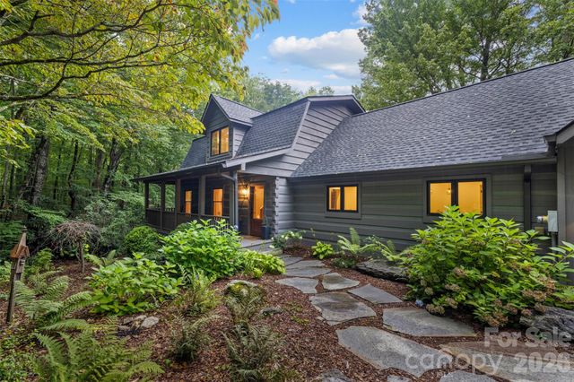 162 Highview Road, Cashiers, NC 28717