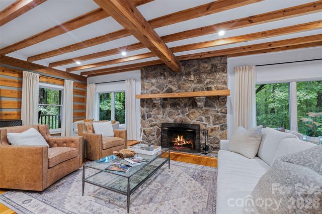 162 Highview Road, Cashiers, NC 28717