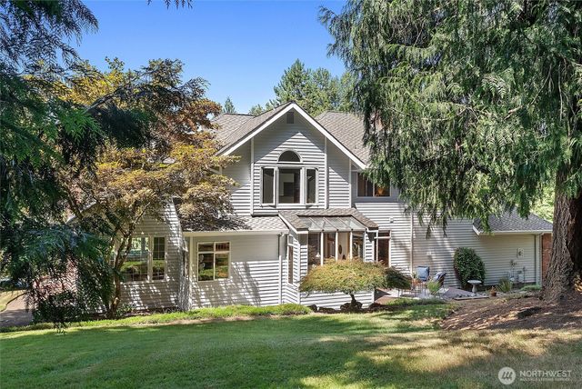 19611 NE 129th Way, Woodinville, WA 98077