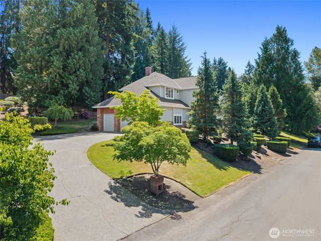 19611 NE 129th Way, Woodinville, WA 98077