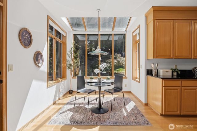19611 NE 129th Way, Woodinville, WA 98077