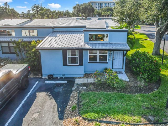 85 HEATHER POINT COURT 850, New Smyrna Beach, FL 32169