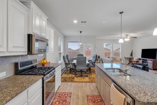 1008 Napier Way, Fort Worth, TX 76247