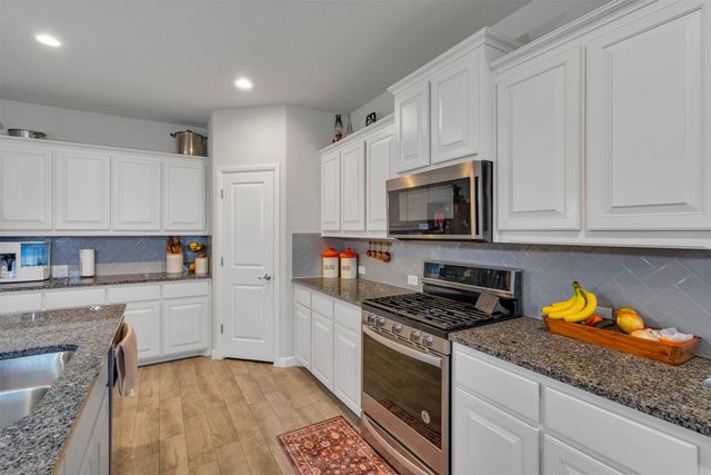 1008 Napier Way, Fort Worth, TX 76247