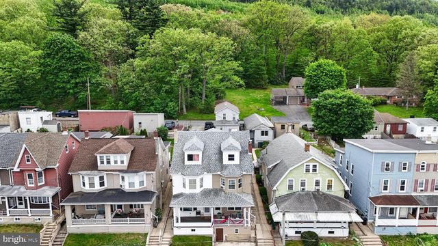 434 ARLINGTON ST, Tamaqua, PA 18252