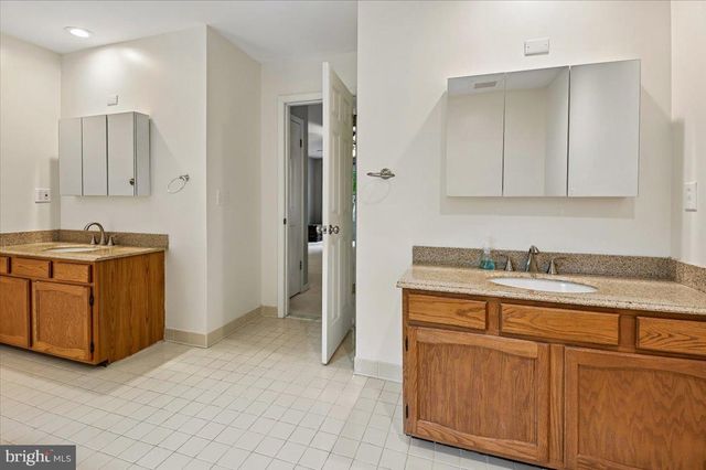 1430 BAY HEAD RD, Annapolis, MD 21409