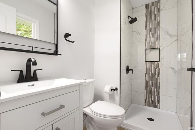 54737 Country Manor Place, Elkhart, IN 46514