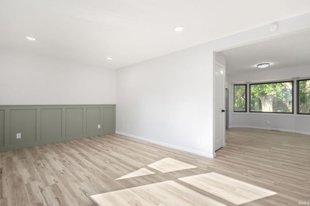 54737 Country Manor Place, Elkhart, IN 46514