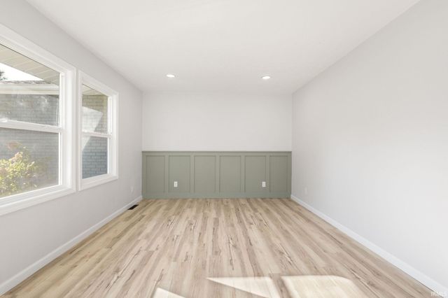 54737 Country Manor Place, Elkhart, IN 46514