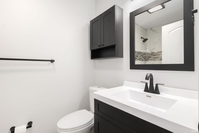 54737 Country Manor Place, Elkhart, IN 46514
