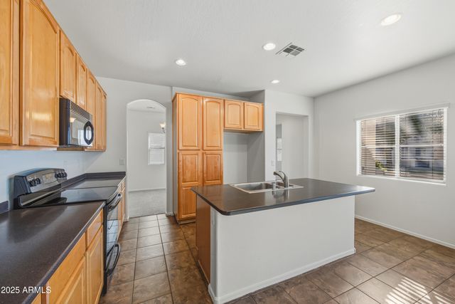 14165 W Country Gables Drive, Surprise, AZ 85379