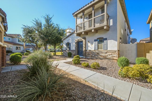 14165 W Country Gables Drive, Surprise, AZ 85379