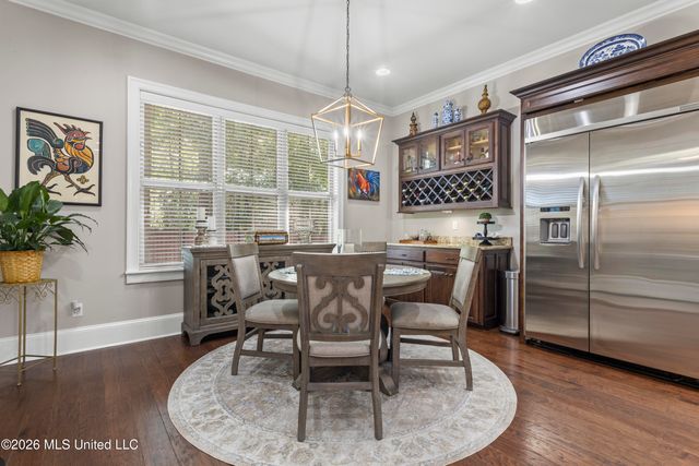 5496 Chalone Place, Ocean Springs, MS 39564